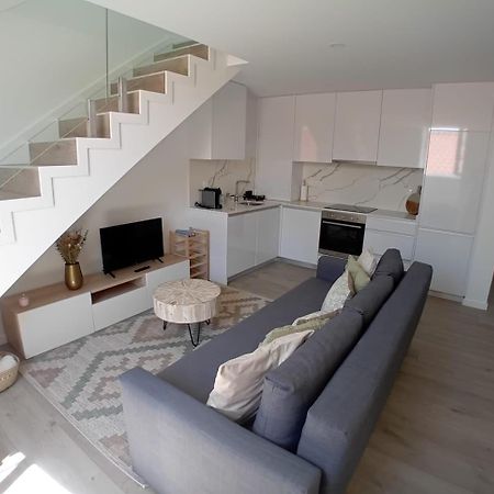 Lua Rooftop Apartment 비아나도카스텔로 외부 사진
