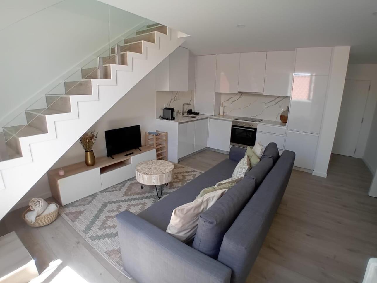 Lua Rooftop Apartment 비아나도카스텔로 외부 사진