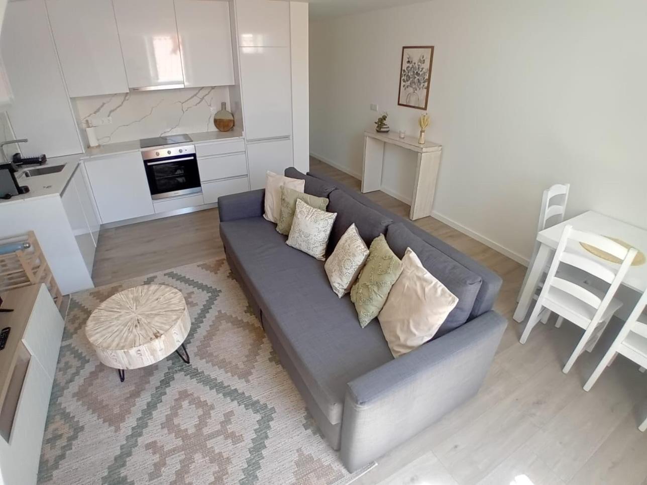 Lua Rooftop Apartment 비아나도카스텔로 외부 사진