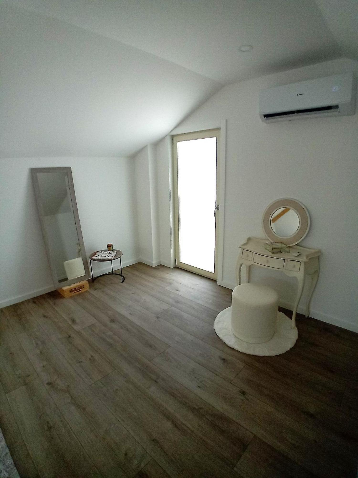 Lua Rooftop Apartment 비아나도카스텔로 외부 사진